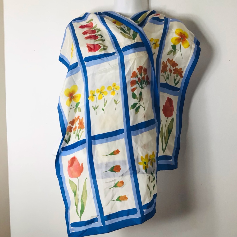 Chelsea Campbell Floral Silk Scarf women